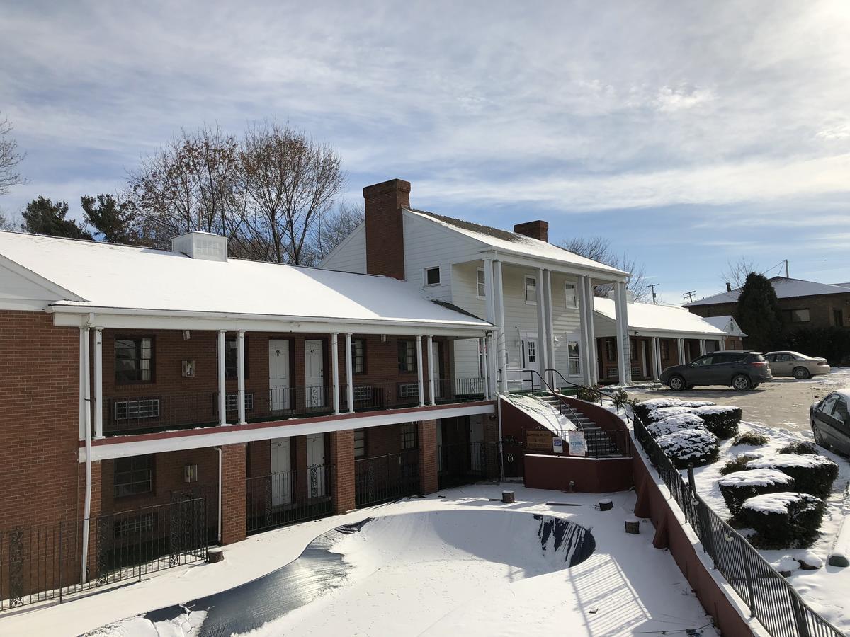 Boardman Inn Youngstown Exterior photo